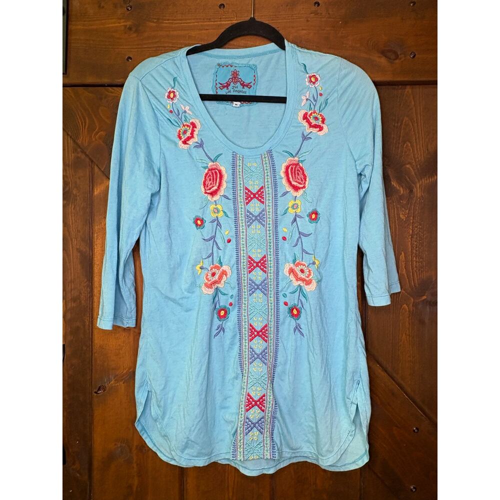 Johnny Was Shirt Womens Medium Blue Flowers Embroidered Floral Boho Tunic Top